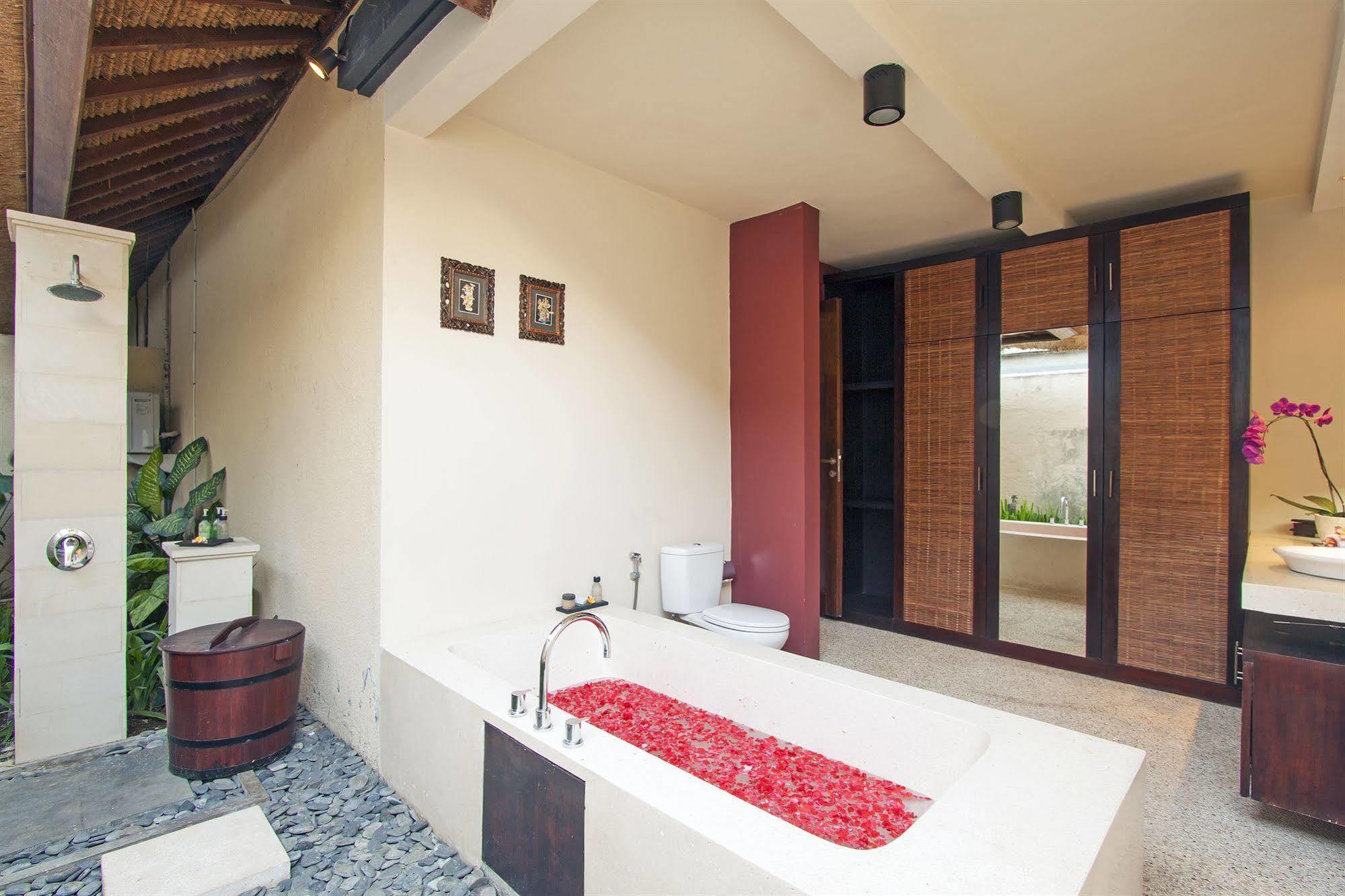 Imani Villas Canggu  Exterior photo